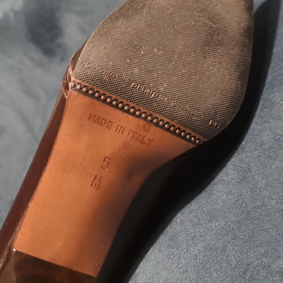 Brown leather kitten heels - Picture 3 of 4